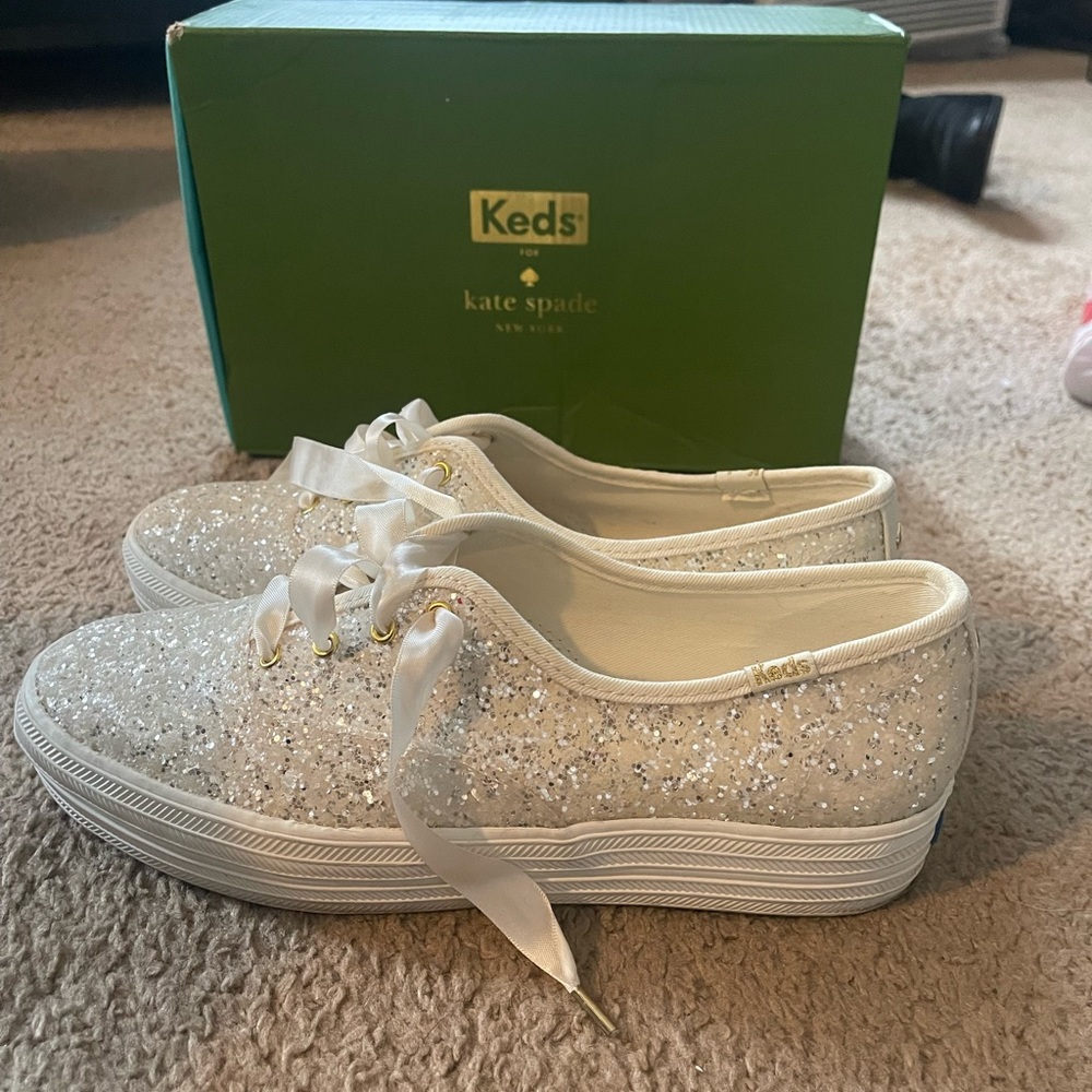 Kate Spade - Triple KS glitter cream sneaker